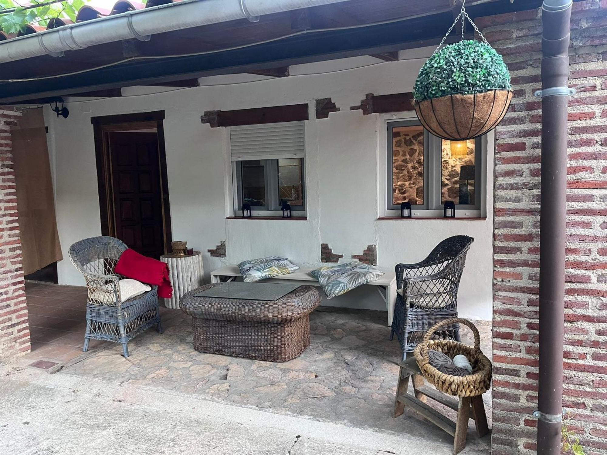 La Cerra -Tiny-House Appartement Mijares  Buitenkant foto